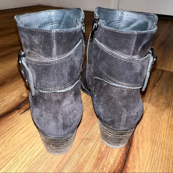Paul Green Black Suede Booties - Picture 2 of 4